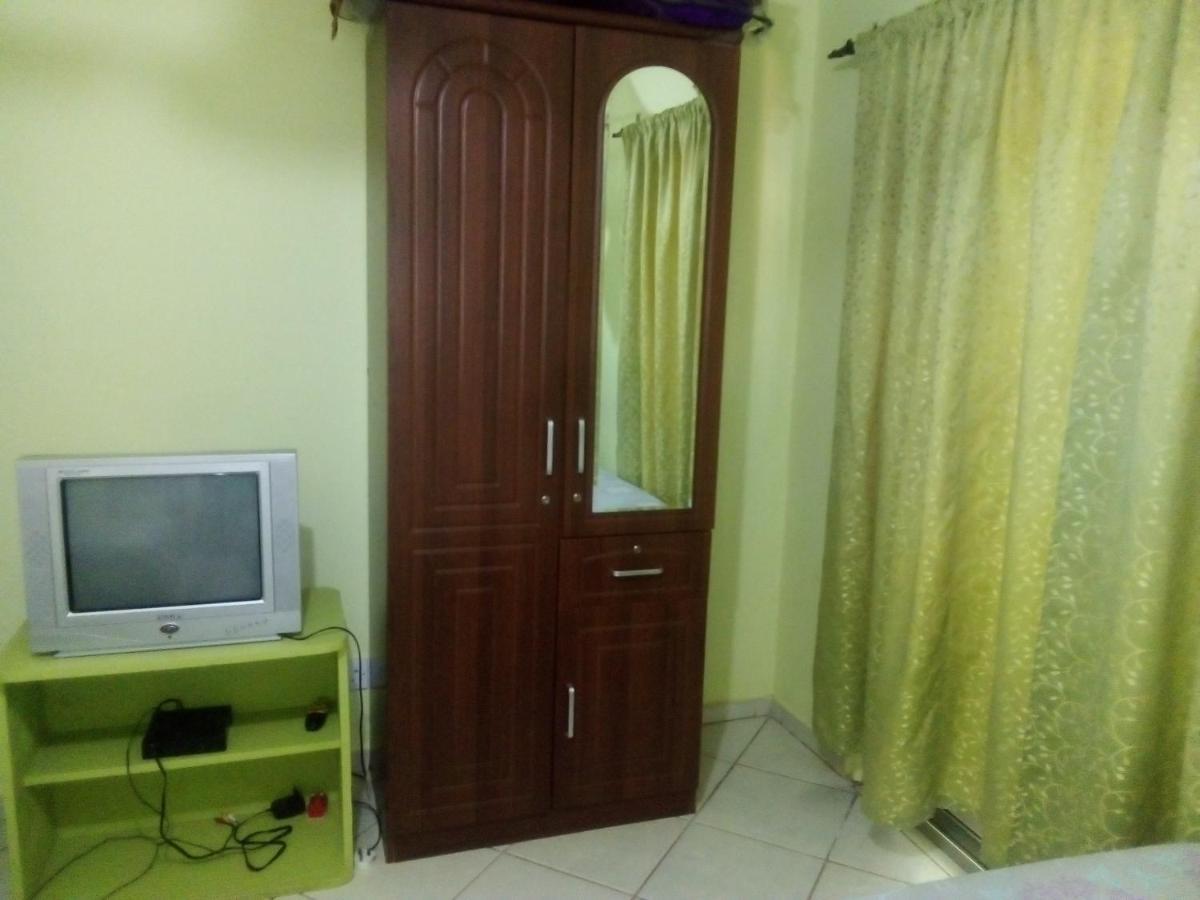 Gloria'S Bed And Breakfast ลิฟวิงสโตน ภายนอก รูปภาพ