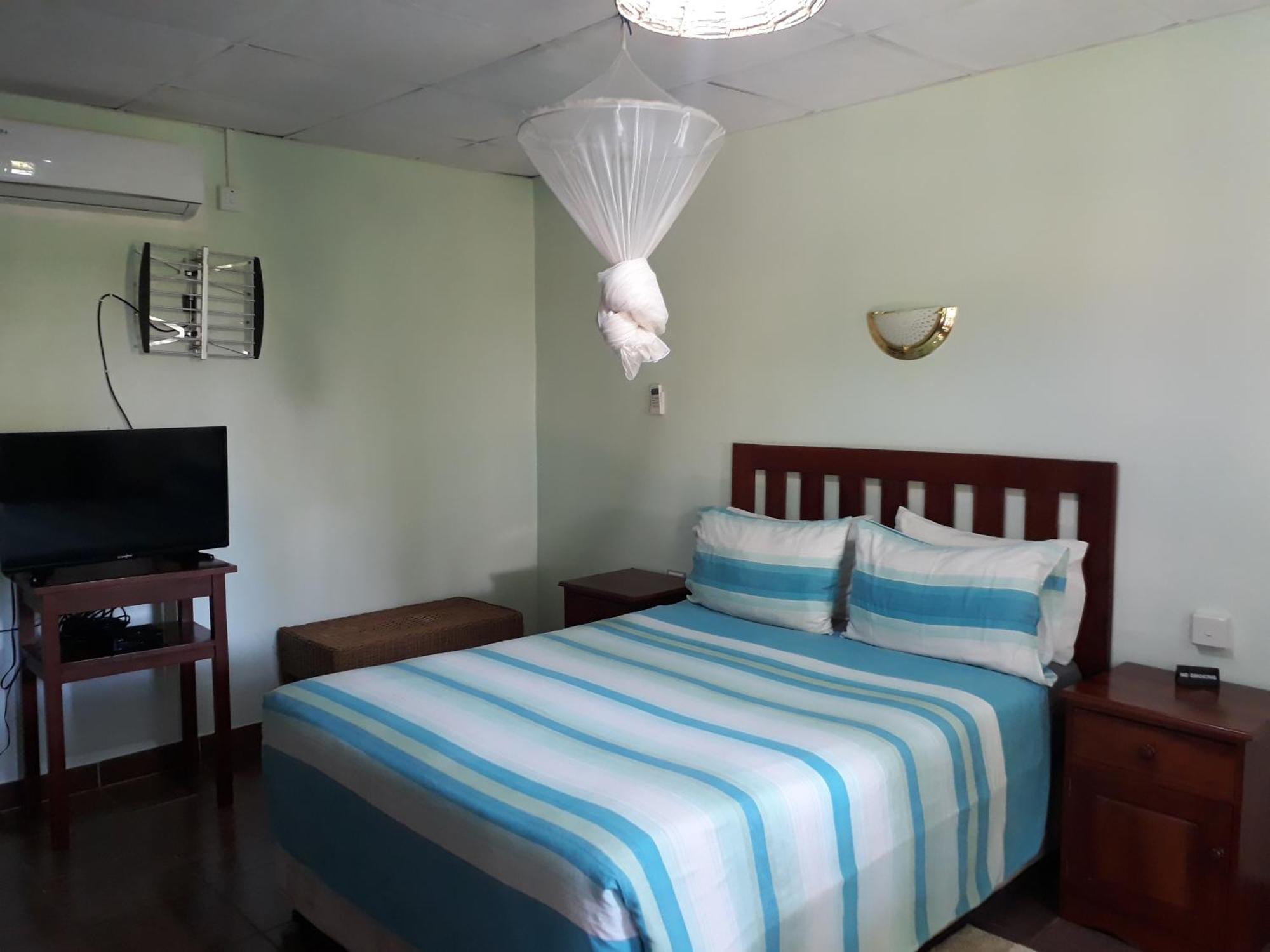 Gloria'S Bed And Breakfast ลิฟวิงสโตน ภายนอก รูปภาพ