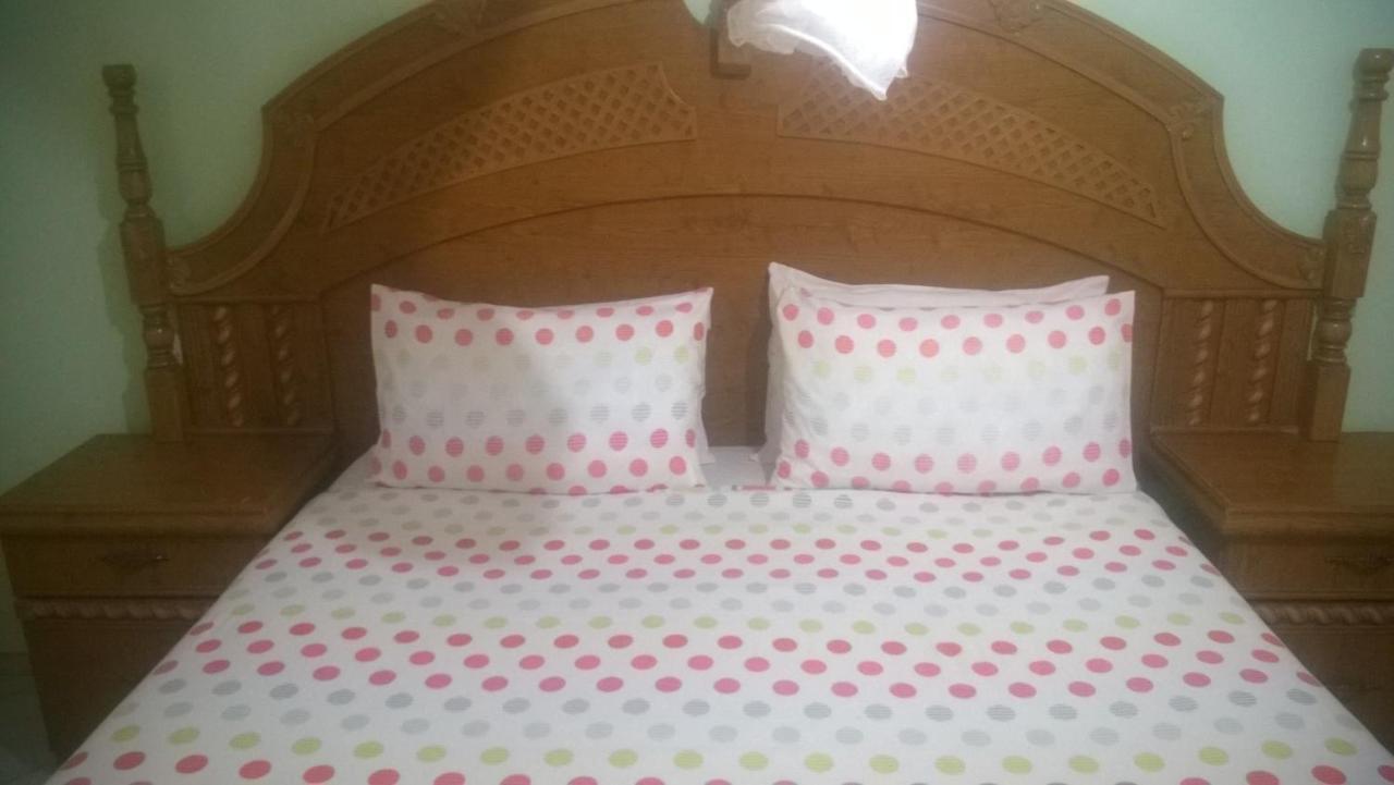 Gloria'S Bed And Breakfast ลิฟวิงสโตน ภายนอก รูปภาพ