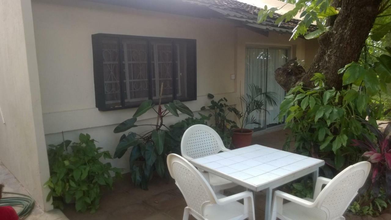 Gloria'S Bed And Breakfast ลิฟวิงสโตน ภายนอก รูปภาพ